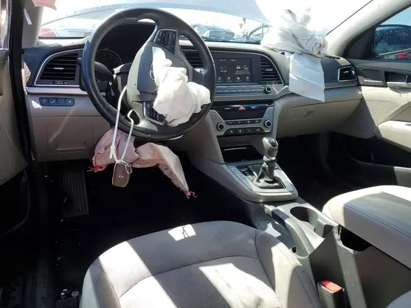5NPD84LF7HH015109 2017 HYUNDAI ELANTRA - Image 8