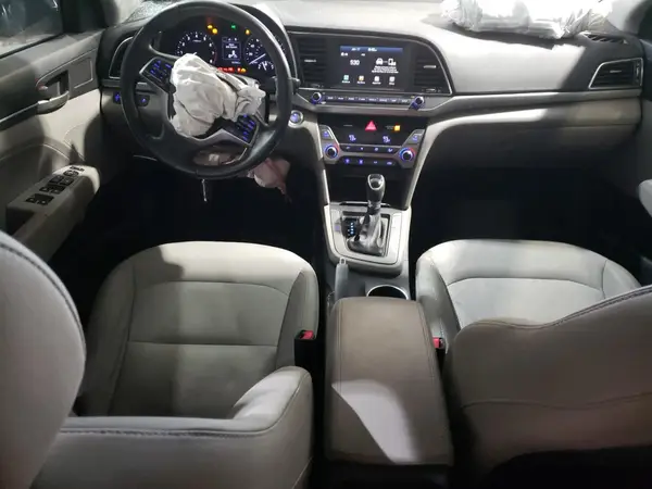 5NPD84LF7HH015739 2017 HYUNDAI ELANTRA - Image 8