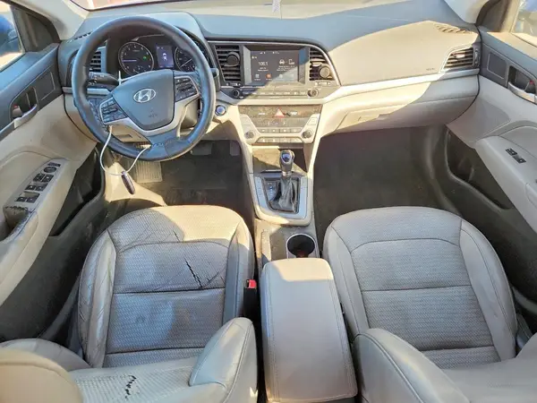 5NPD84LF7HH016843 2017 HYUNDAI ELANTRA - Image 8