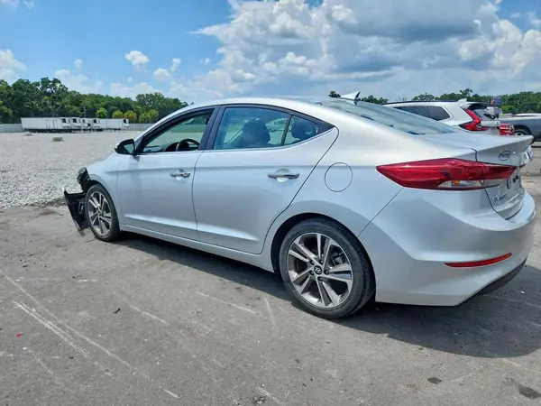 5NPD84LF7HH017071 2017 HYUNDAI ELANTRA - Image 2