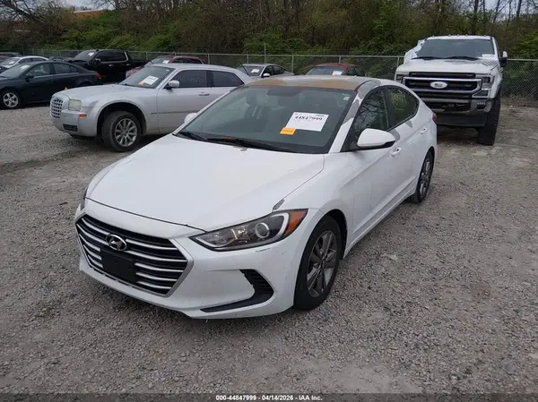 5NPD84LF7HH017765 2017 HYUNDAI ELANTRA - Image 2