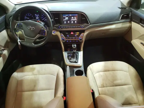 5NPD84LF7HH019158 2017 HYUNDAI ELANTRA - Image 8