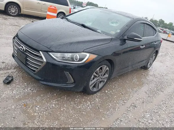5NPD84LF7HH021105 2017 HYUNDAI ELANTRA - Image 2