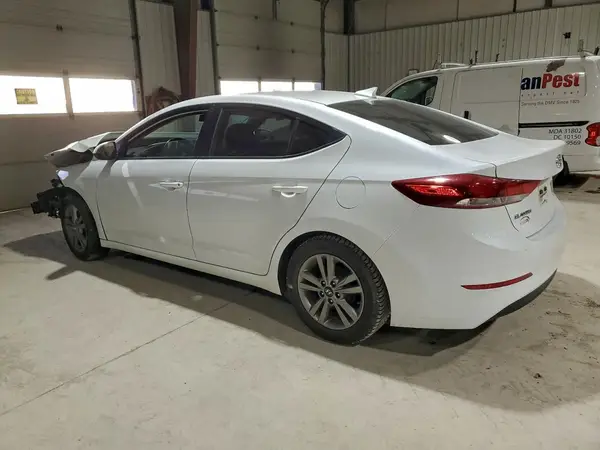5NPD84LF7HH023596 2017 HYUNDAI ELANTRA - Image 2