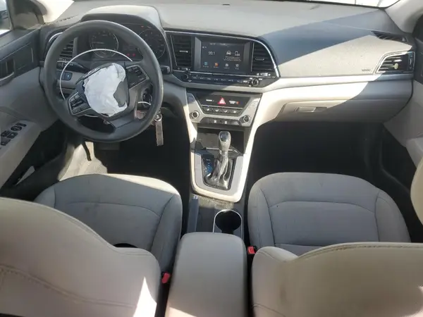 5NPD84LF7HH023940 2017 HYUNDAI ELANTRA - Image 8