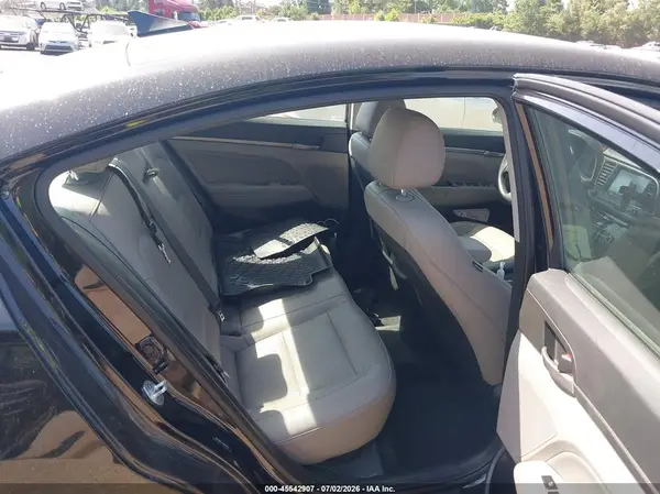 5NPD84LF7HH024814 2017 HYUNDAI ELANTRA - Image 8