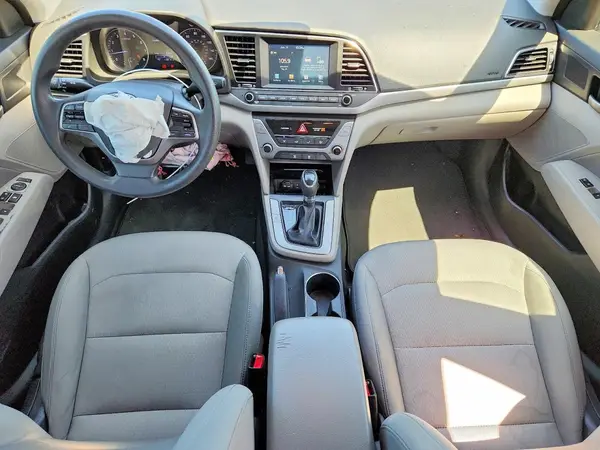5NPD84LF7HH024991 2017 HYUNDAI ELANTRA - Image 8