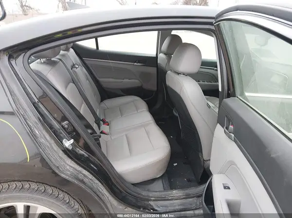 5NPD84LF7HH025445 2017 HYUNDAI ELANTRA - Image 8