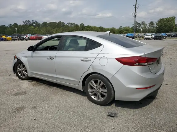 5NPD84LF7HH025509 2017 HYUNDAI ELANTRA - Image 2