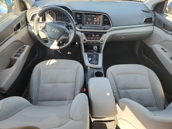 5NPD84LF7HH026157 2017 HYUNDAI ELANTRA - Image 8