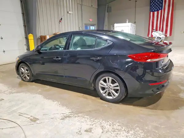5NPD84LF7HH028488 2017 HYUNDAI ELANTRA - Image 2