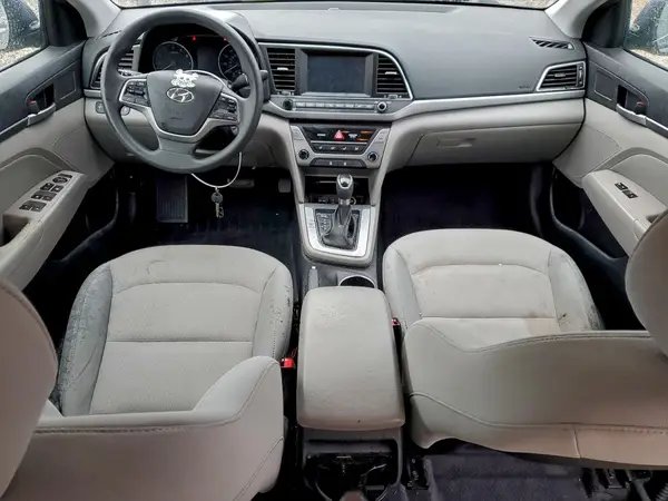 5NPD84LF7HH029995 2017 HYUNDAI ELANTRA - Image 8