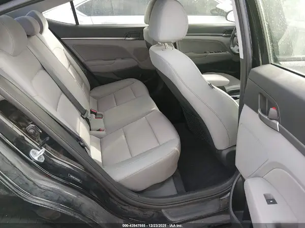 5NPD84LF7HH030595 2017 HYUNDAI ELANTRA - Image 8