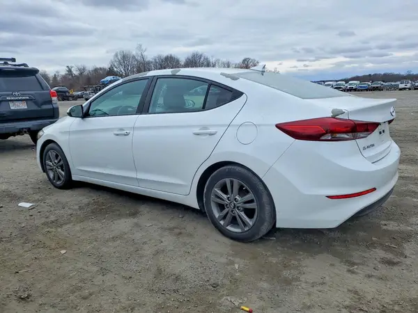 5NPD84LF7HH030970 2017 HYUNDAI ELANTRA - Image 2