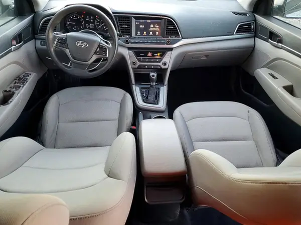 5NPD84LF7HH031794 2017 HYUNDAI ELANTRA - Image 8
