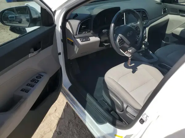 5NPD84LF7HH033173 2017 HYUNDAI ELANTRA - Image 8