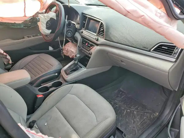 5NPD84LF7HH034758 2017 HYUNDAI ELANTRA - Image 8