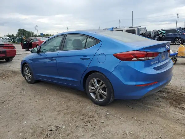 5NPD84LF7HH038096 2017 HYUNDAI ELANTRA - Image 2