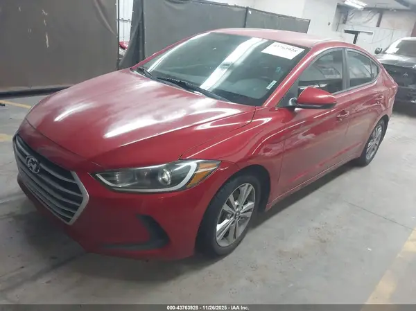 5NPD84LF7HH038213 2017 HYUNDAI ELANTRA - Image 2