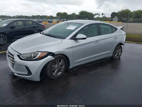 5NPD84LF7HH038292 2017 HYUNDAI ELANTRA - Image 2