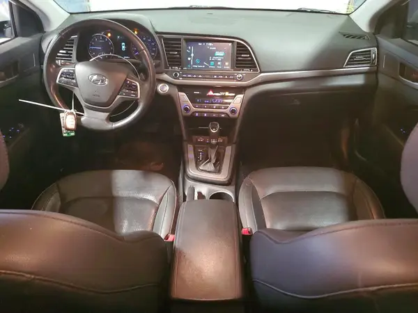 5NPD84LF7HH038700 2017 HYUNDAI ELANTRA - Image 8