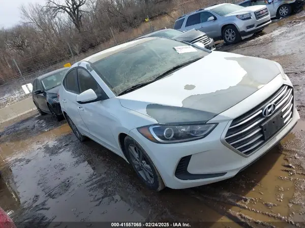5NPD84LF7HH040026 2017 HYUNDAI ELANTRA - Image 1
