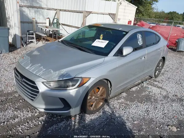 5NPD84LF7HH040849 2017 HYUNDAI ELANTRA - Image 2