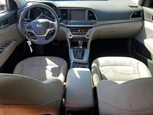 5NPD84LF7HH042231 2017 HYUNDAI ELANTRA - Image 8