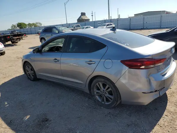 5NPD84LF7HH044562 2017 HYUNDAI ELANTRA - Image 2