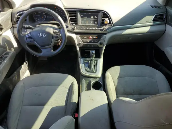 5NPD84LF7HH044562 2017 HYUNDAI ELANTRA - Image 8