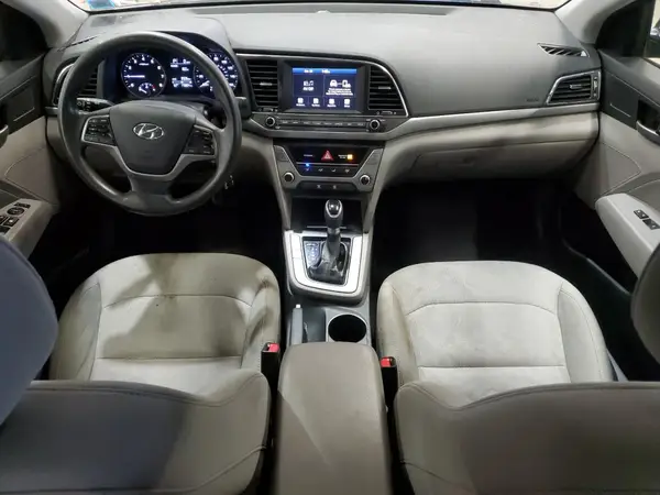 5NPD84LF7HH044738 2017 HYUNDAI ELANTRA - Image 8
