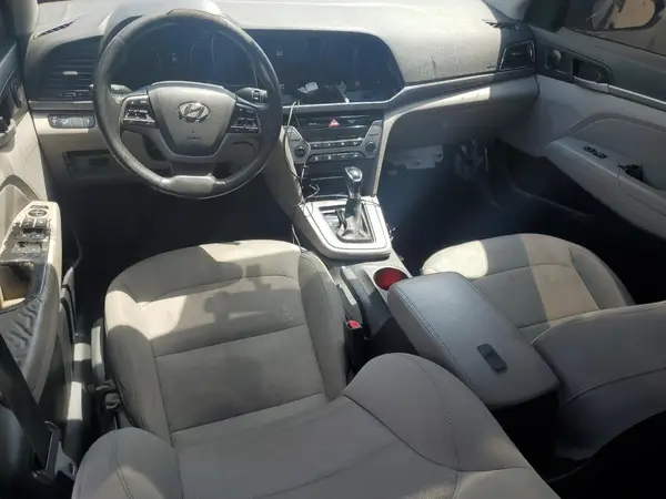 5NPD84LF7HH045078 2017 HYUNDAI ELANTRA - Image 8