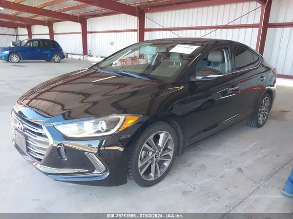 5NPD84LF7HH047171 2017 HYUNDAI ELANTRA - Image 2