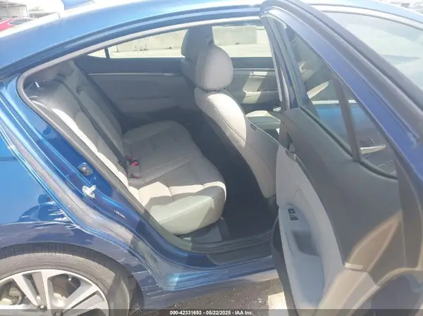 5NPD84LF7HH052015 2017 HYUNDAI ELANTRA - Image 8