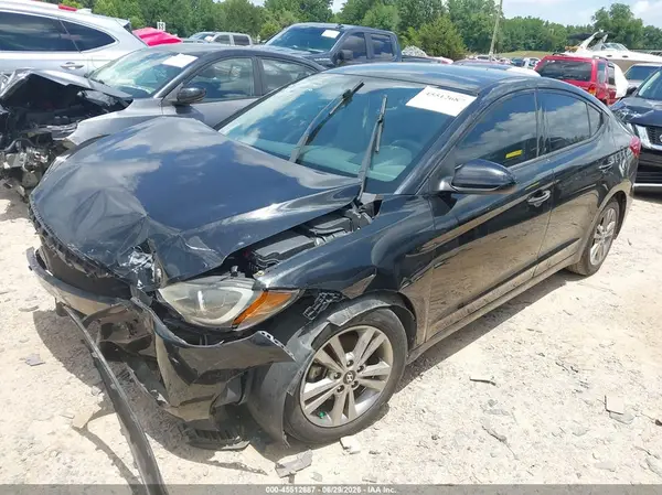 5NPD84LF7HH054850 2017 HYUNDAI ELANTRA - Image 2