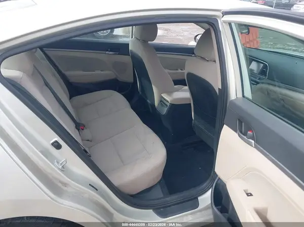5NPD84LF7HH054945 2017 HYUNDAI ELANTRA - Image 8