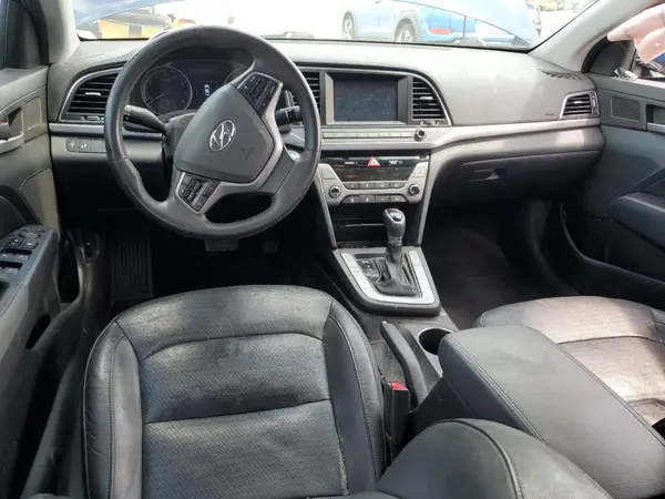 5NPD84LF7HH055416 2017 HYUNDAI ELANTRA - Image 8