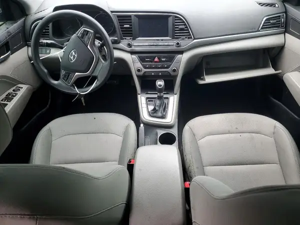 5NPD84LF7HH055674 2017 HYUNDAI ELANTRA - Image 8