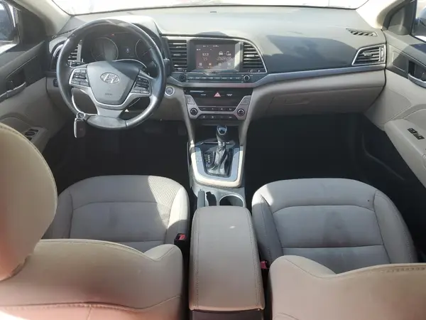 5NPD84LF7HH056095 2017 HYUNDAI ELANTRA - Image 8