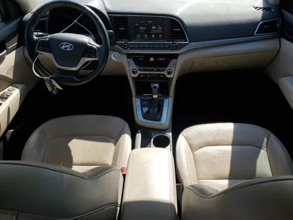5NPD84LF7HH056226 2017 HYUNDAI ELANTRA - Image 8
