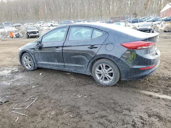 5NPD84LF7HH057408 2017 HYUNDAI ELANTRA - Image 2