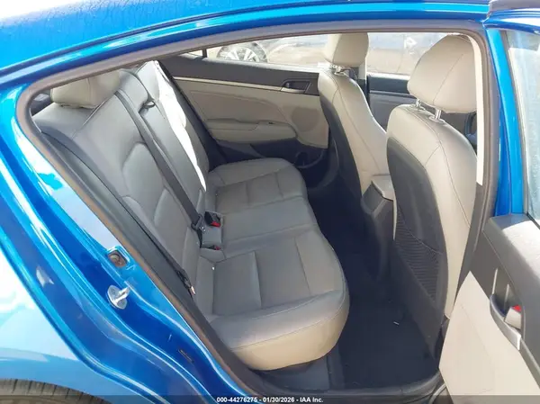 5NPD84LF7HH058963 2017 HYUNDAI ELANTRA - Image 8