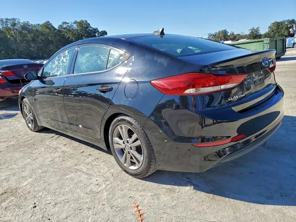 5NPD84LF7HH059868 2017 HYUNDAI ELANTRA - Image 2