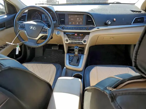 5NPD84LF7HH059868 2017 HYUNDAI ELANTRA - Image 8