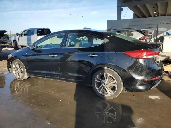 5NPD84LF7HH066030 2017 HYUNDAI ELANTRA - Image 2
