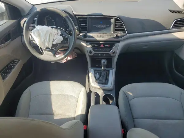 5NPD84LF7HH073849 2017 HYUNDAI ELANTRA - Image 8