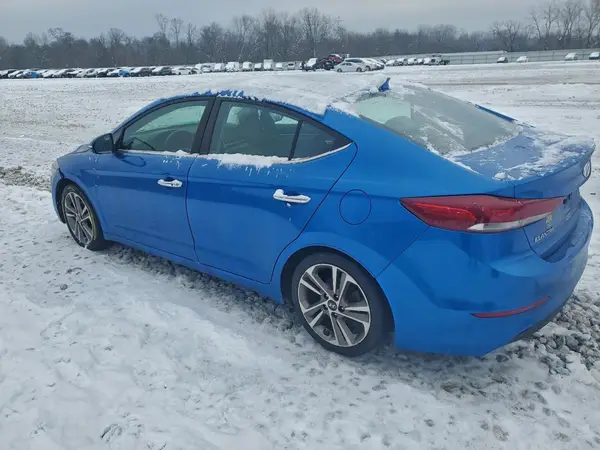 5NPD84LF7HH074645 2017 HYUNDAI ELANTRA - Image 2