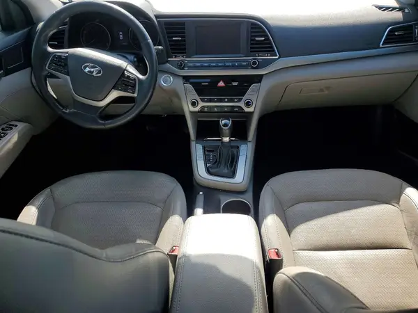 5NPD84LF7HH075195 2017 HYUNDAI ELANTRA - Image 8