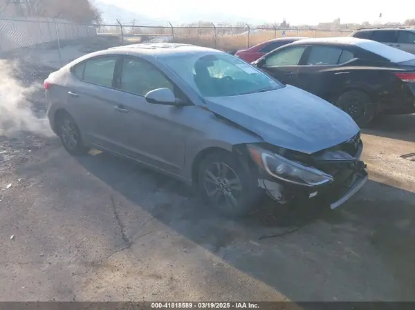 5NPD84LF7HH075262 2017 HYUNDAI ELANTRA - Image 1