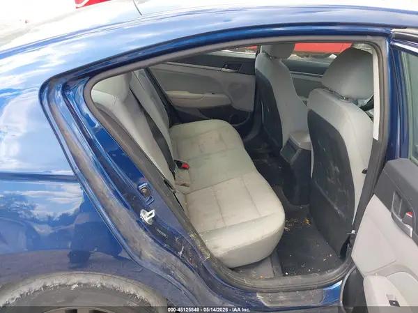5NPD84LF7HH076881 2017 HYUNDAI ELANTRA - Image 8